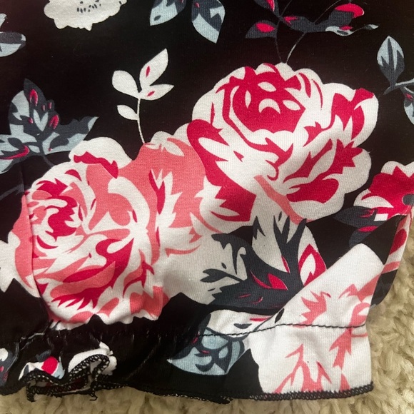 GIRLS 2 PIECE BOUTIQUE SHORT SET NIP SIZE M - Picture 3 of 14